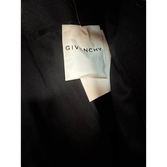 Givenchy NWT Oversized Asymmetric Cropped Double Breasted Wool Coat Size 44 - Picture 6 of 10